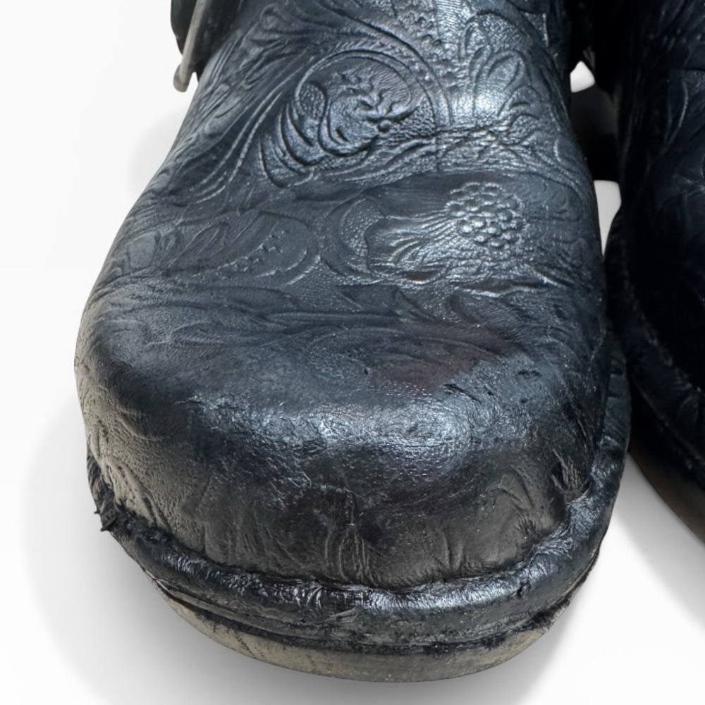 Ariat Black Embossed Leather Clogs Buckle Strap Comfort Shoes Size US 6 - Picture 10 of 12